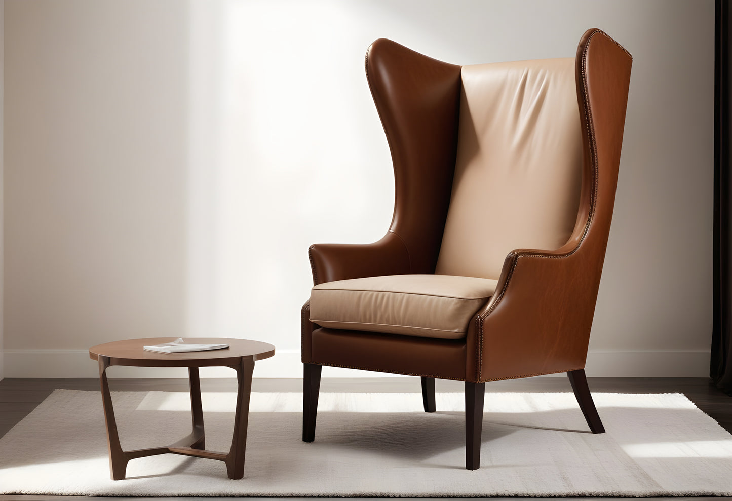 Petite Royal Wing Sleek Chair