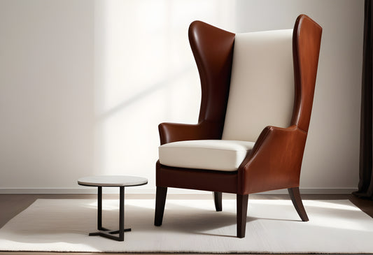 Petite Royal Wing Sleek Chair